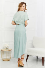 Load image into Gallery viewer, HEYSON Make It Work Cut-Out Midi Dress in Mint