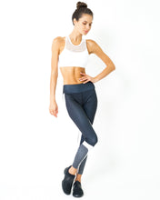 Load image into Gallery viewer, Avery Leggings - Black / White