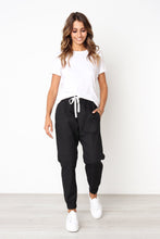 Load image into Gallery viewer, Finnley Jogger Pant with Drawstring Waist - Black