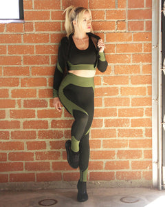 Trois Seamless Jacket, Leggings & Sports Top 3 Set - Black with Green