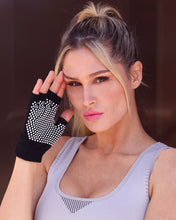 Load image into Gallery viewer, Yoga Gloves - Black