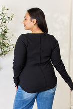 Load image into Gallery viewer, Ribbed Round Neck Long Sleeve Top