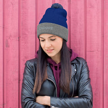 Load image into Gallery viewer, Women&#39;s Endure Pom Pom Knit Cap