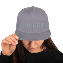 Load image into Gallery viewer, Women&#39;s Endure Snapback Hat